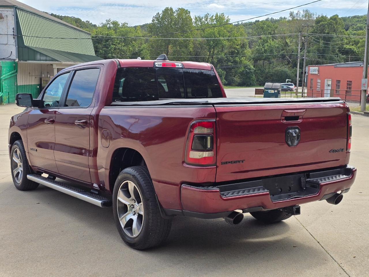 RAM 1500 Sport Crew Cab 4WD 2020
