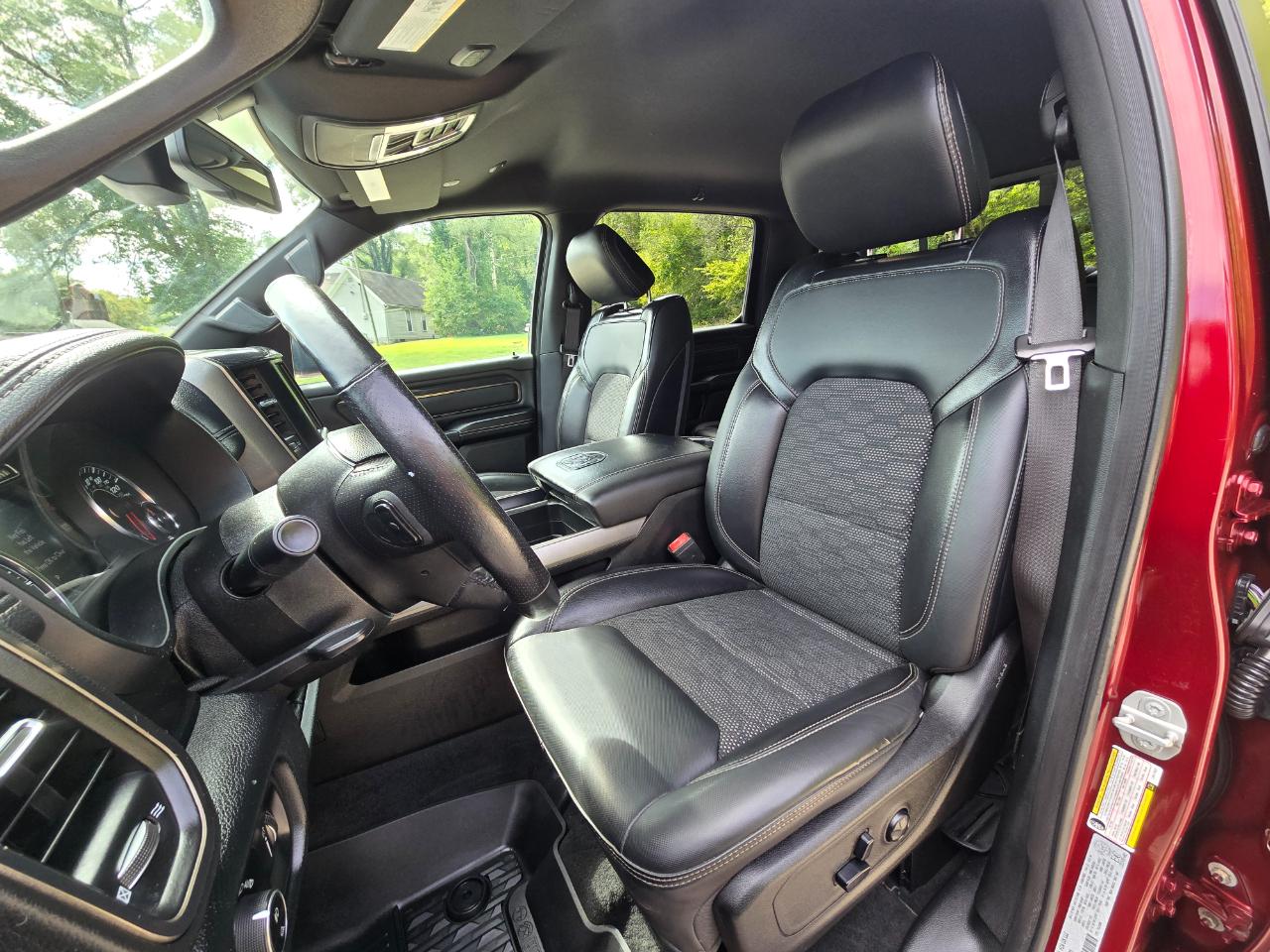 RAM 1500 Sport Crew Cab 4WD 2020