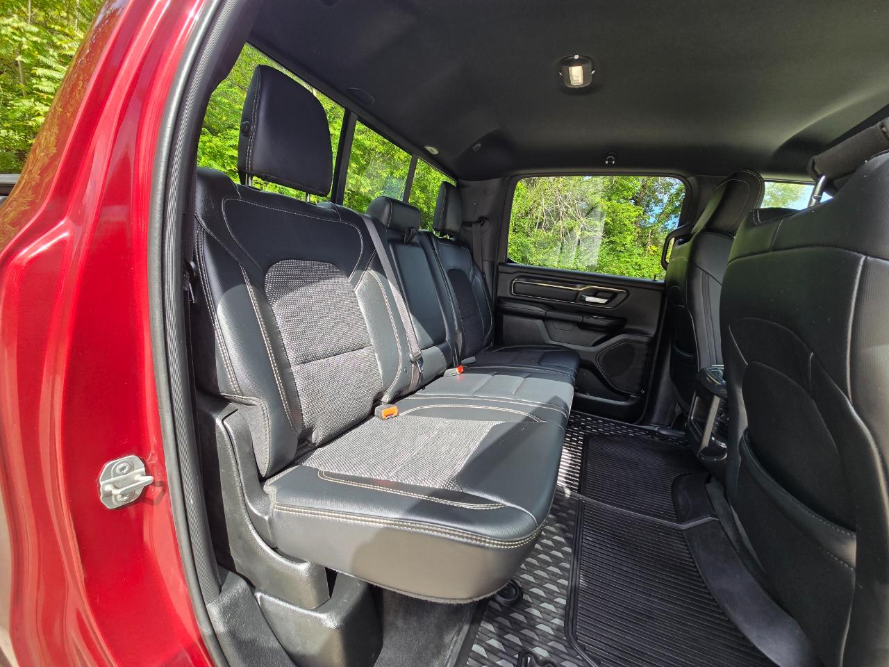 RAM 1500 Sport Crew Cab 4WD 2020