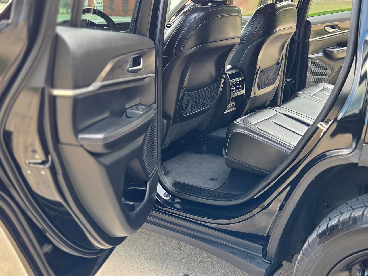 Jeep Grand Cherokee Limited 4WD 2023