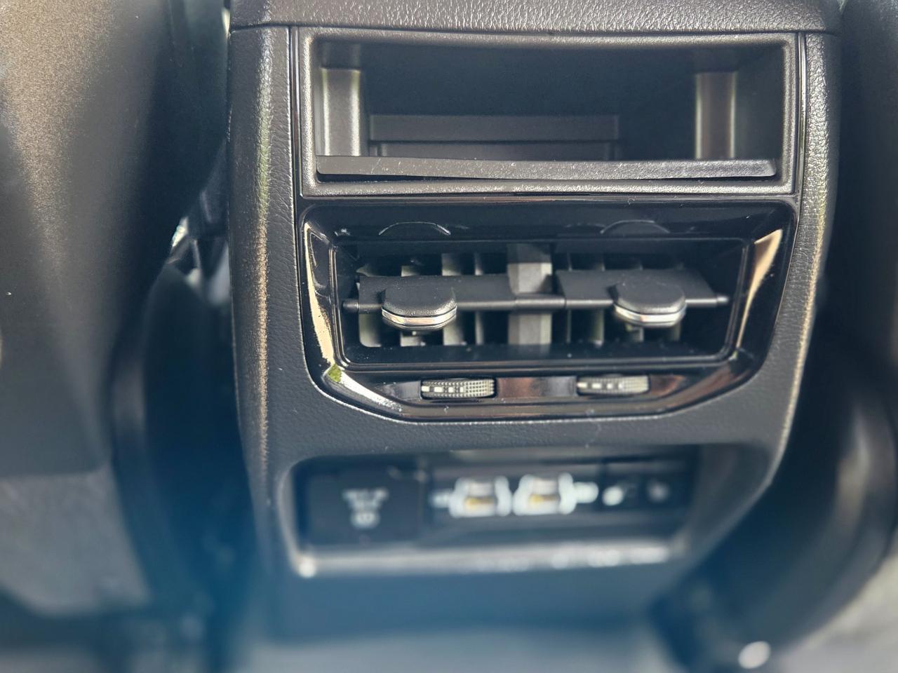 Jeep Grand Cherokee Limited 4WD 2023