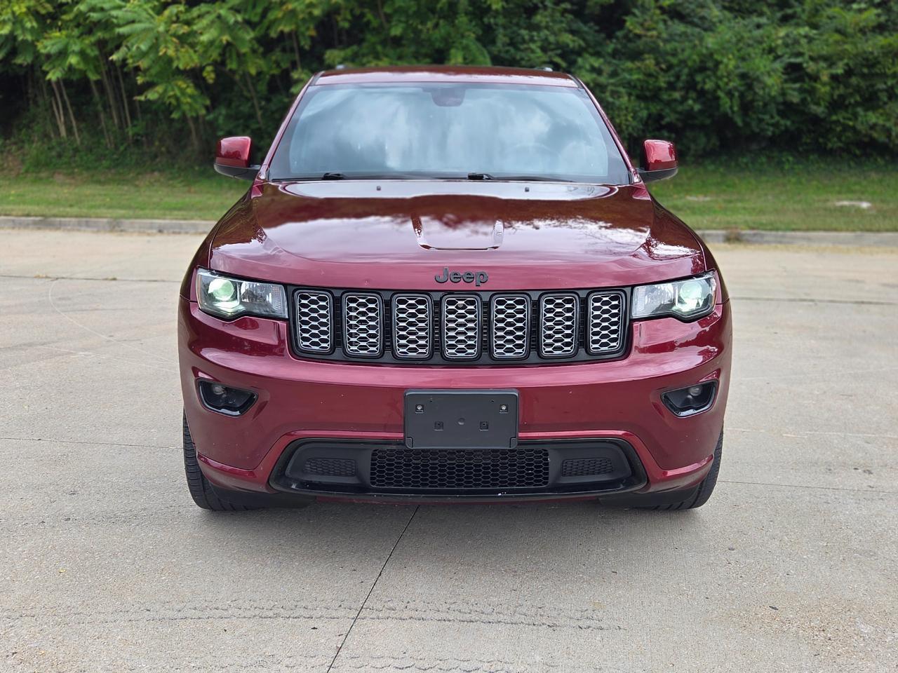 Jeep Grand Cherokee Laredo Altitude 4x4 2017
