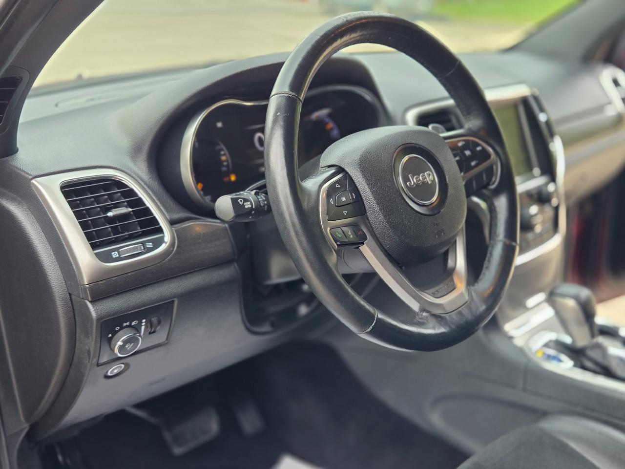 Jeep Grand Cherokee Laredo Altitude 4x4 2017