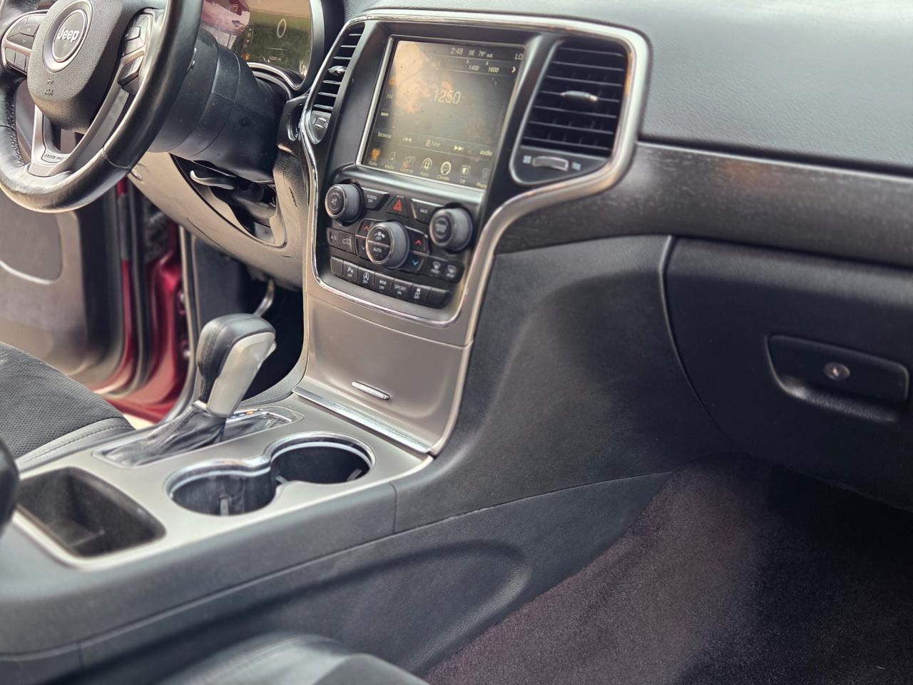 Jeep Grand Cherokee Laredo Altitude 4x4 2017