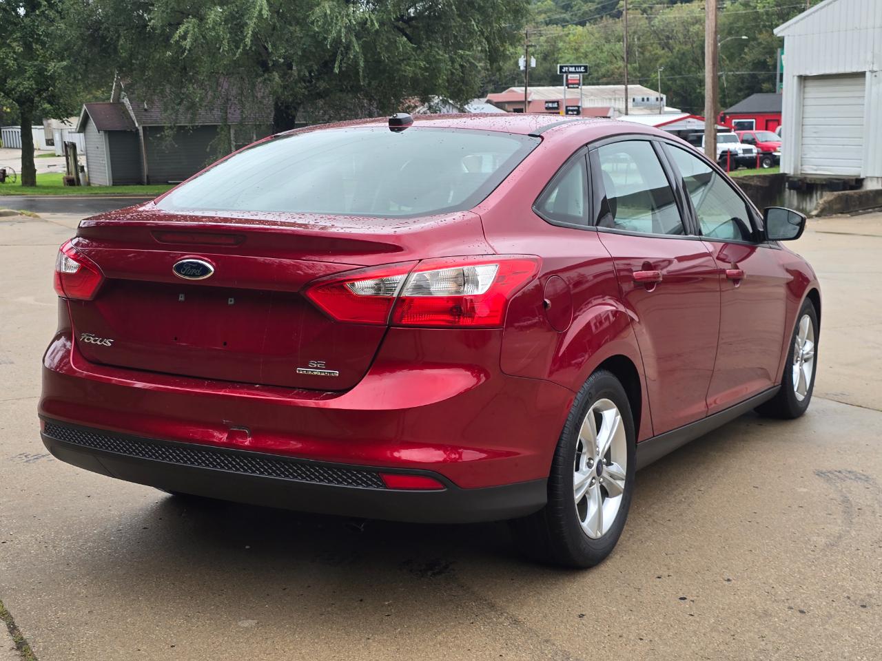 Ford Focus photo 7