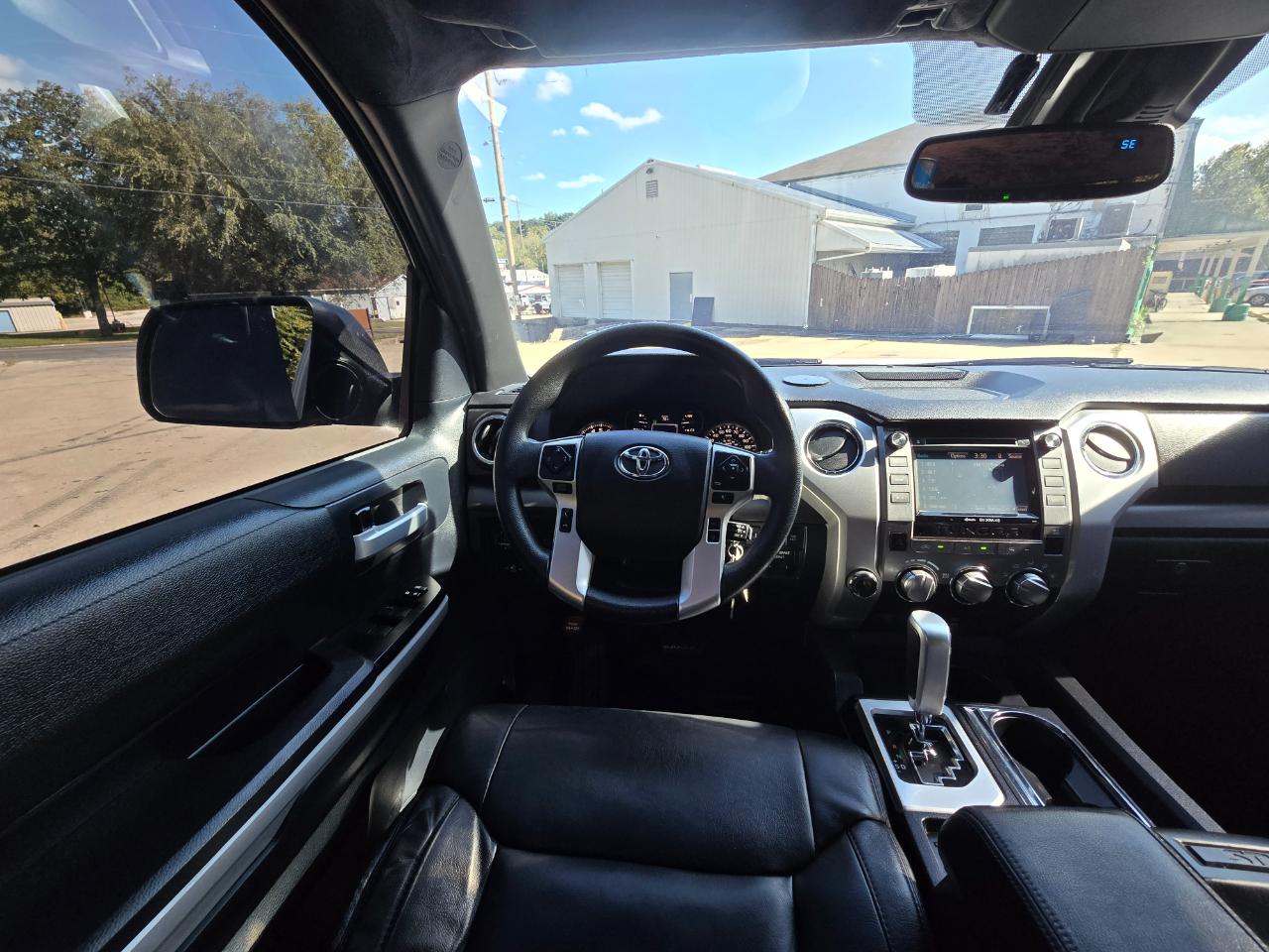 Toyota Tundra SR5 5.7L V8 FFV Double Cab 4WD 2019