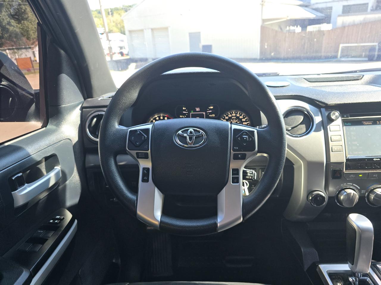 Toyota Tundra SR5 5.7L V8 FFV Double Cab 4WD 2019