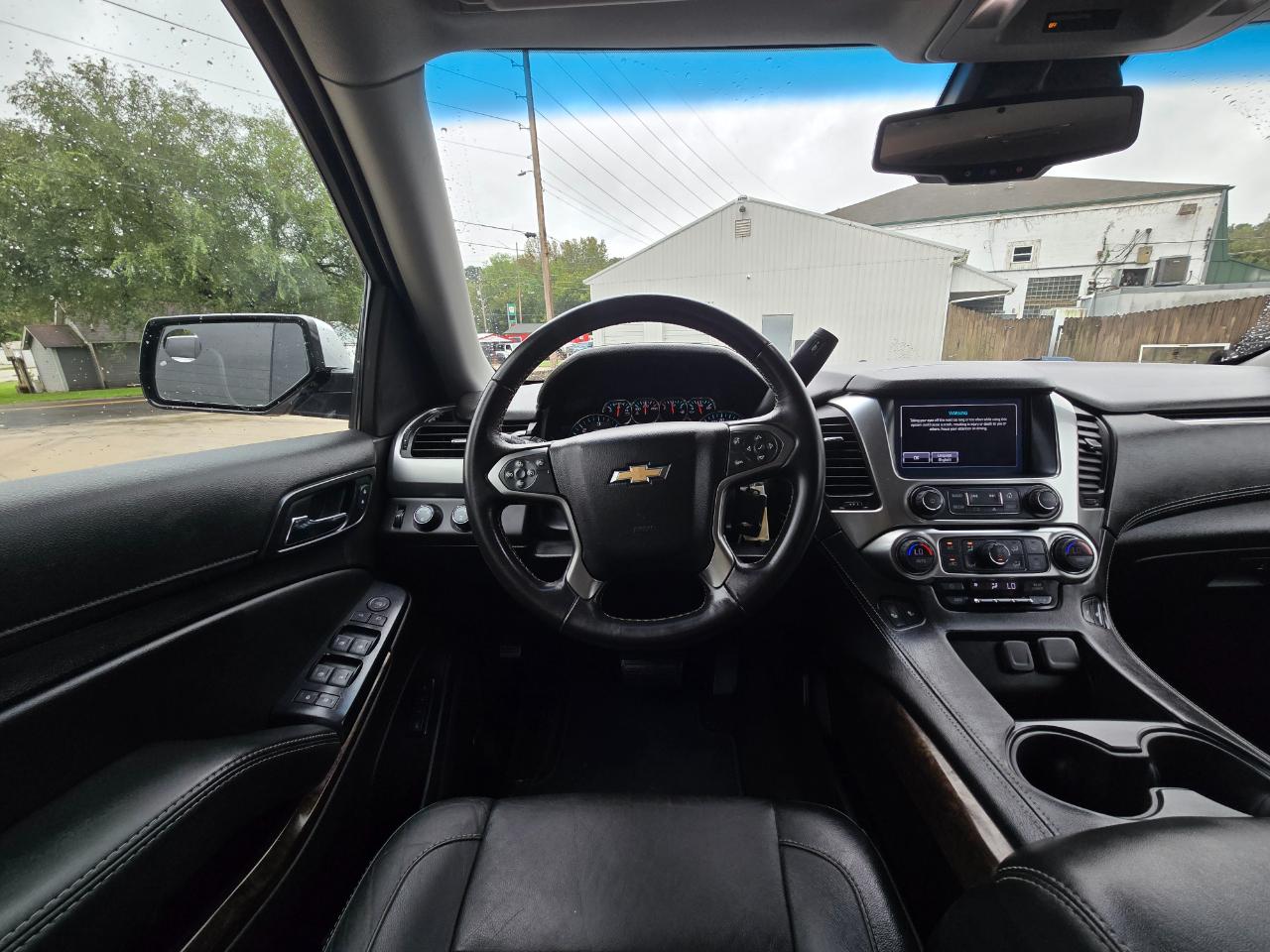 Chevrolet Suburban LT 4WD 2018