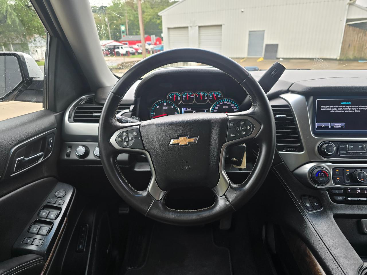 Chevrolet Suburban LT 4WD 2018