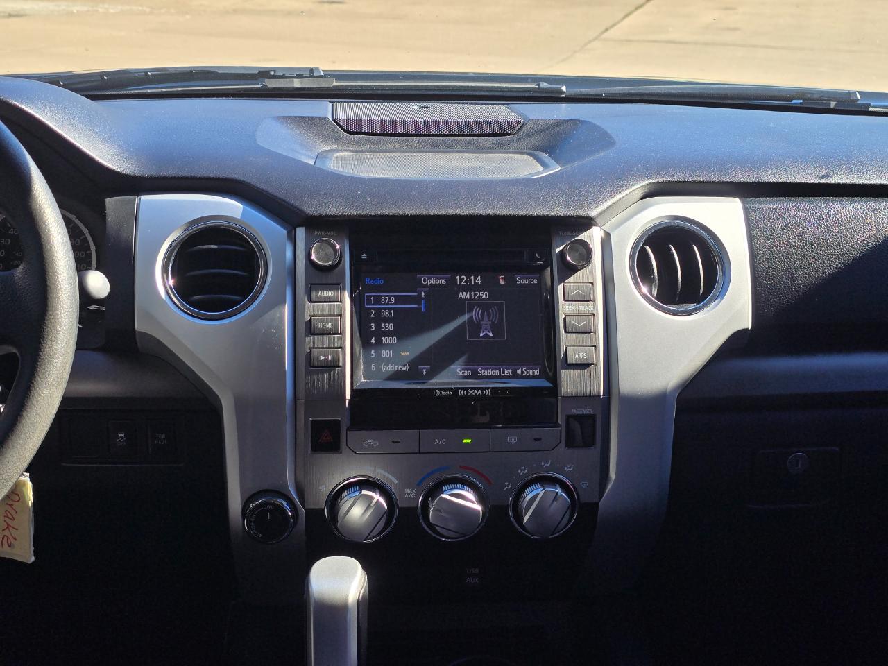 Toyota Tundra SR5 5.7L V8 FFV CrewMax 4WD 2015