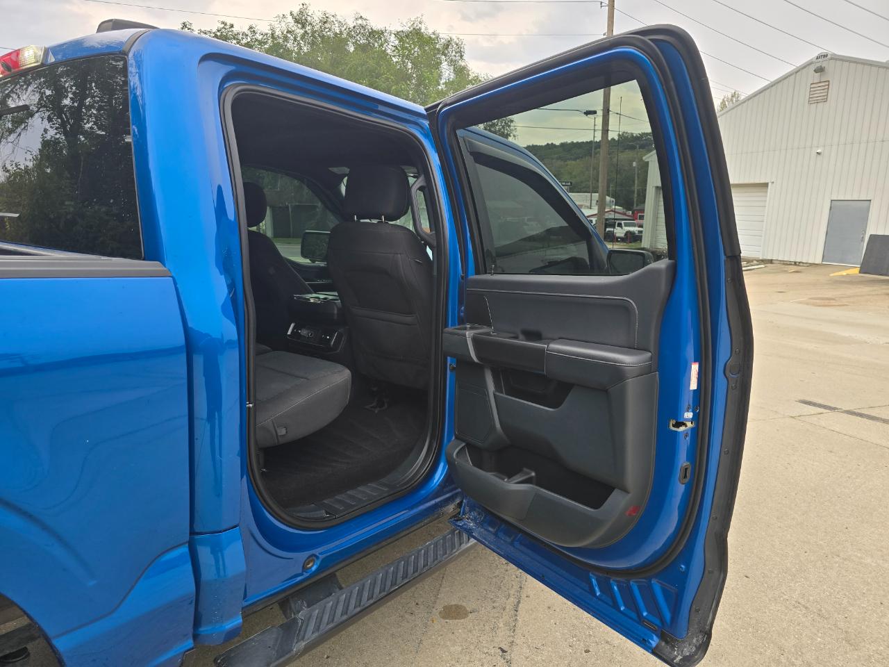 Ford F-150 photo 16