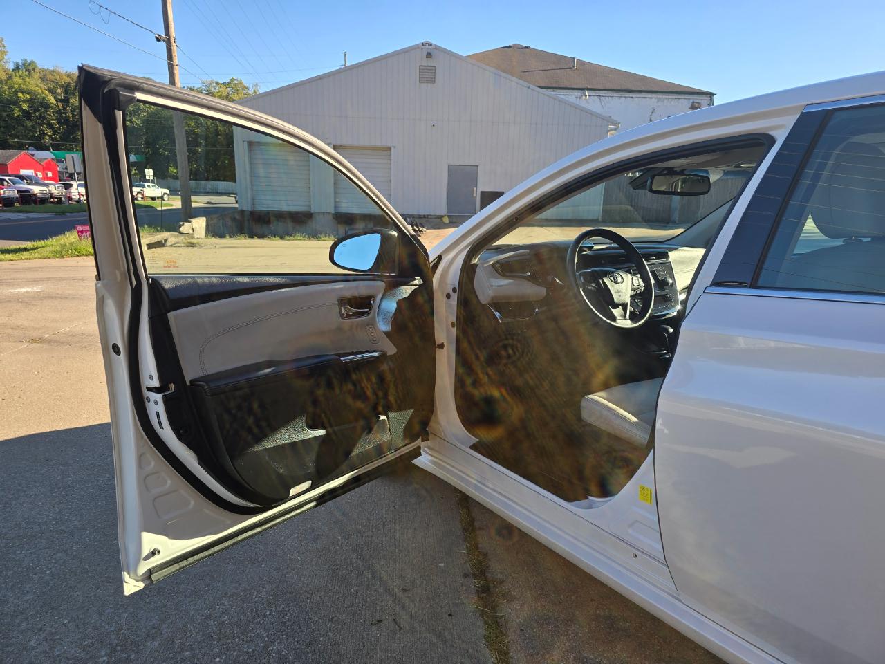 Toyota Avalon photo 8