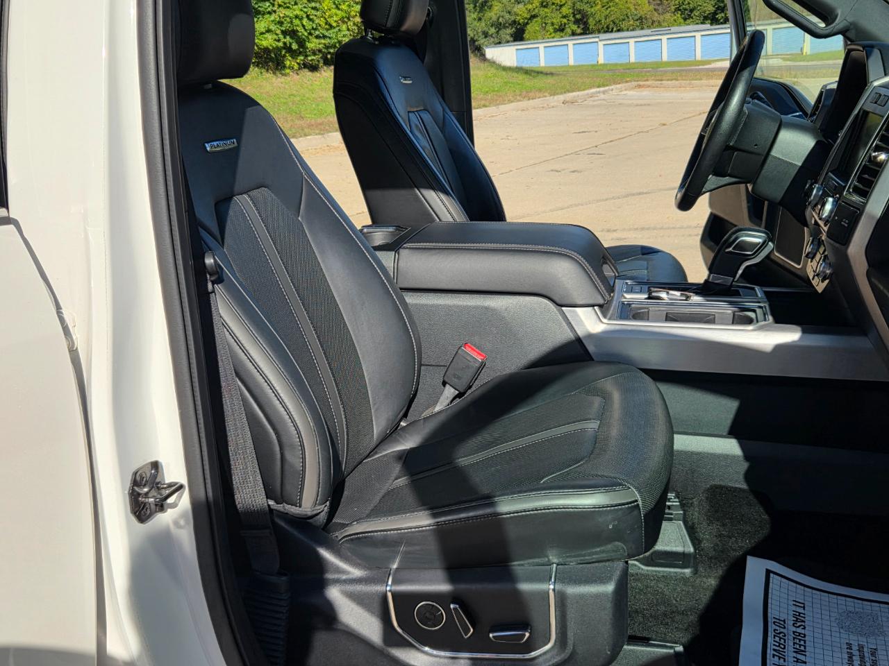 Ford F-150 photo 22