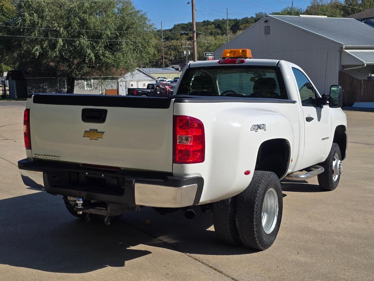 Chevrolet Silverado 3500HD LT1 Long Box DRW 4WD 2007