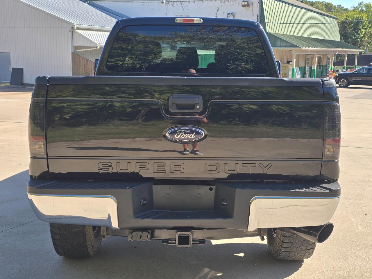Ford F-250 SD Lariat Crew Cab 4WD 2015