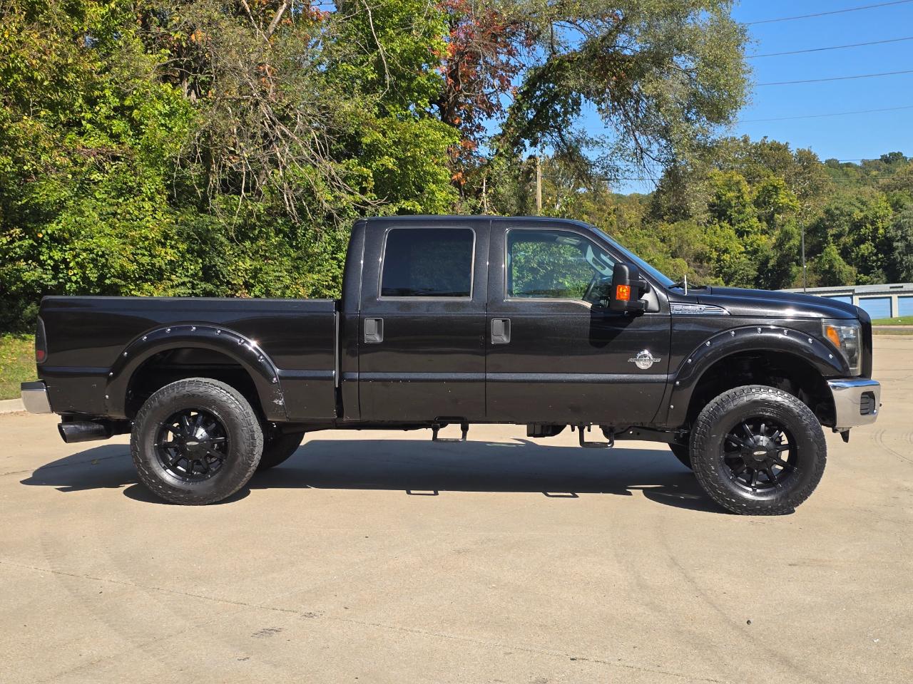 Ford F-250 SD Lariat Crew Cab 4WD 2015