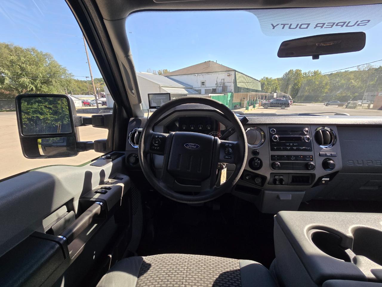 Ford F-250 SD Lariat Crew Cab 4WD 2015