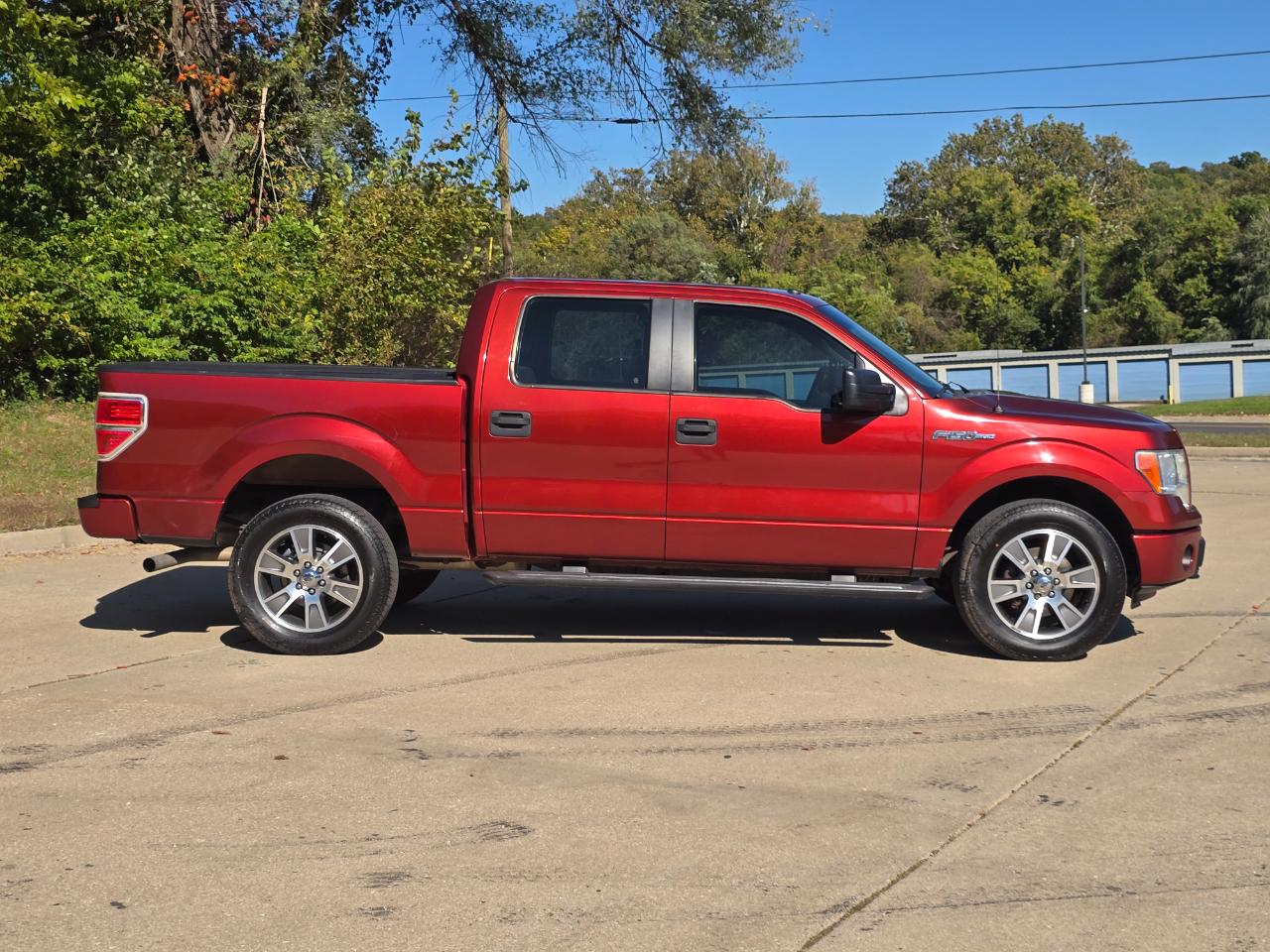 Ford F-150 STX SuperCrew 4WD 2014