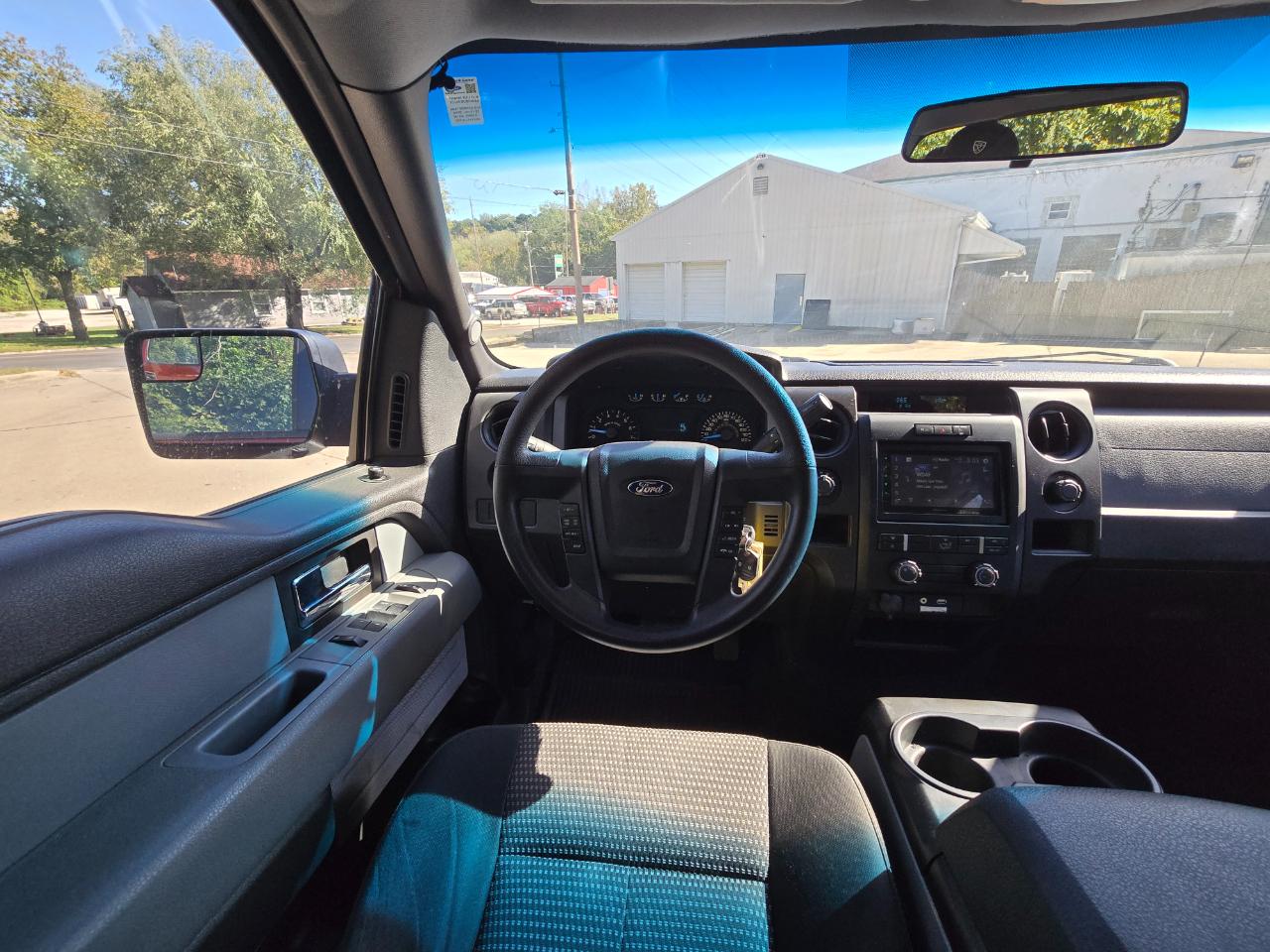 Ford F-150 STX SuperCrew 4WD 2014