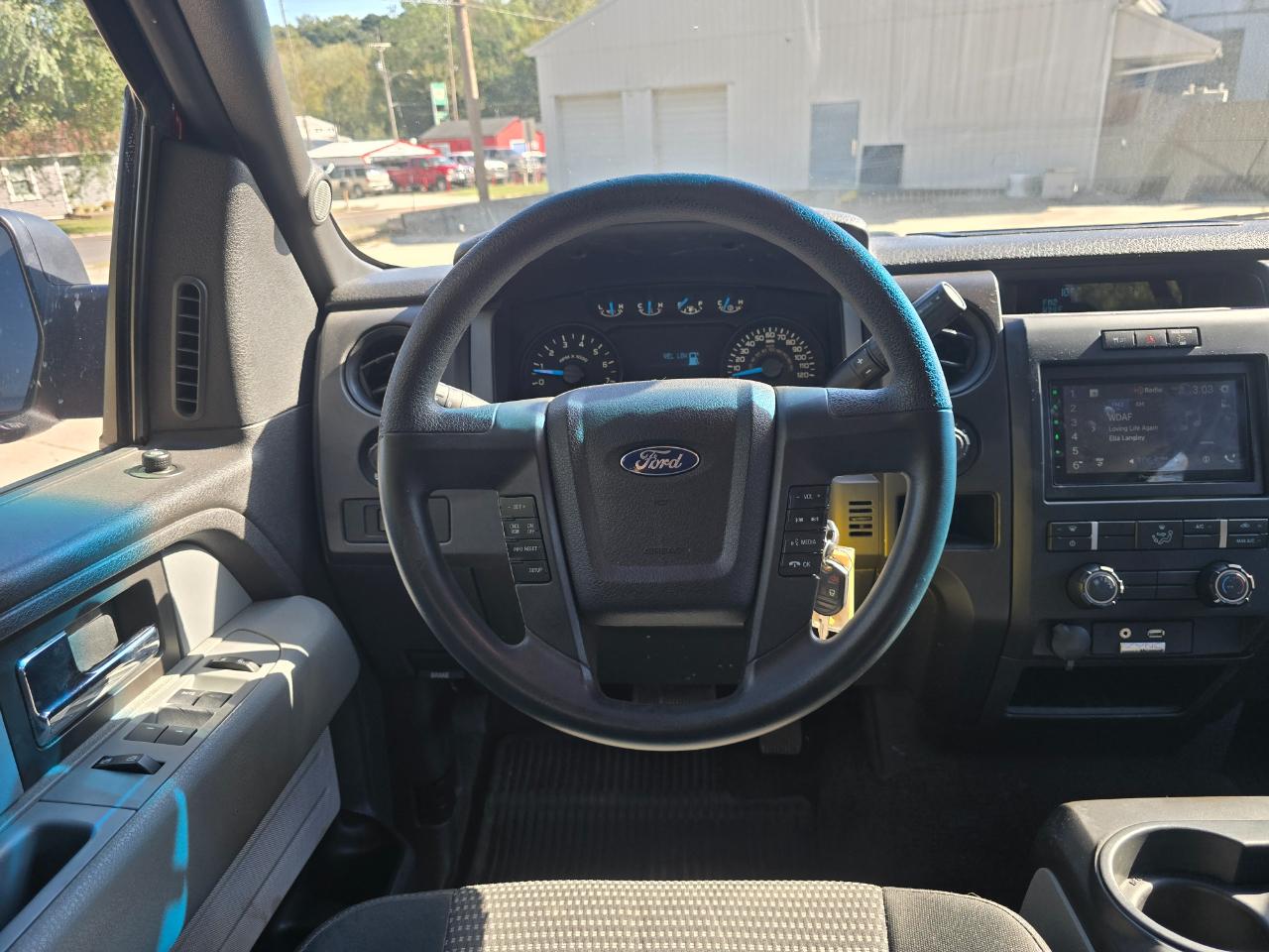 Ford F-150 STX SuperCrew 4WD 2014