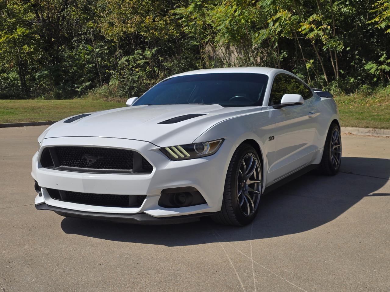 Ford Mustang GT Coupe 2015