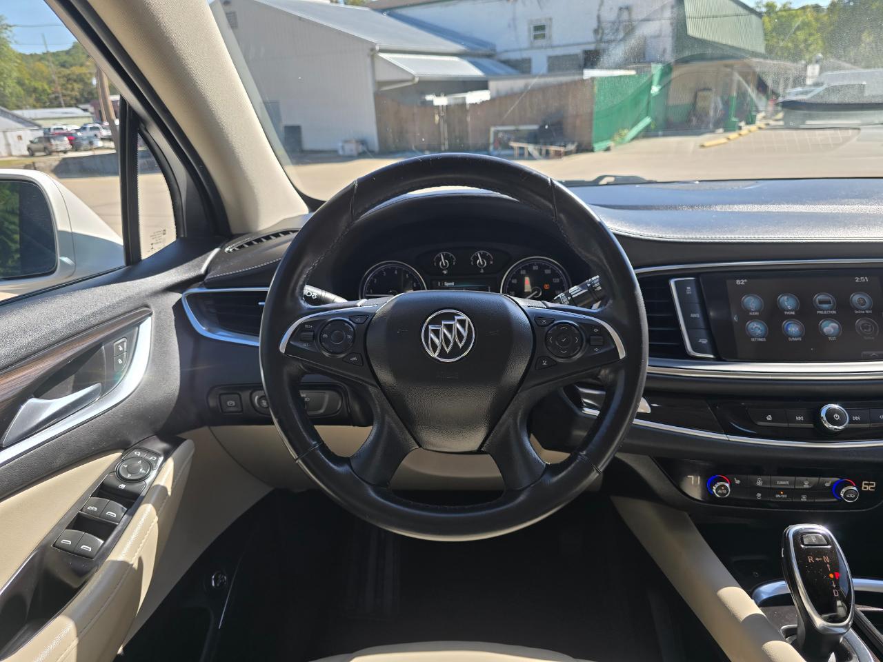 Buick Enclave Essence AWD 2018