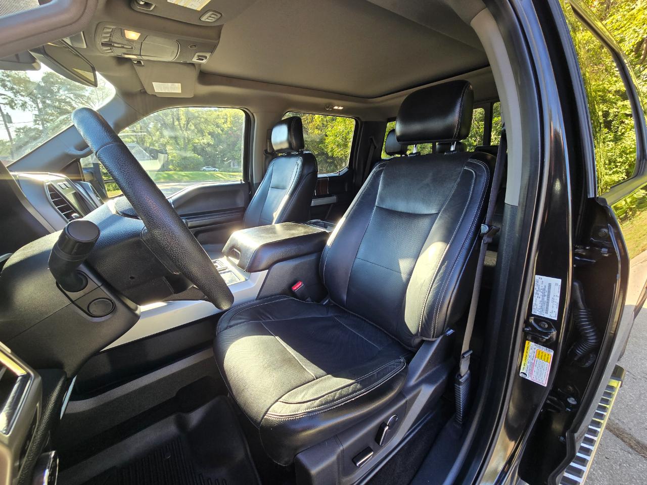 Ford F-150 Lariat SuperCrew 5.5-ft. Bed 4WD 2015