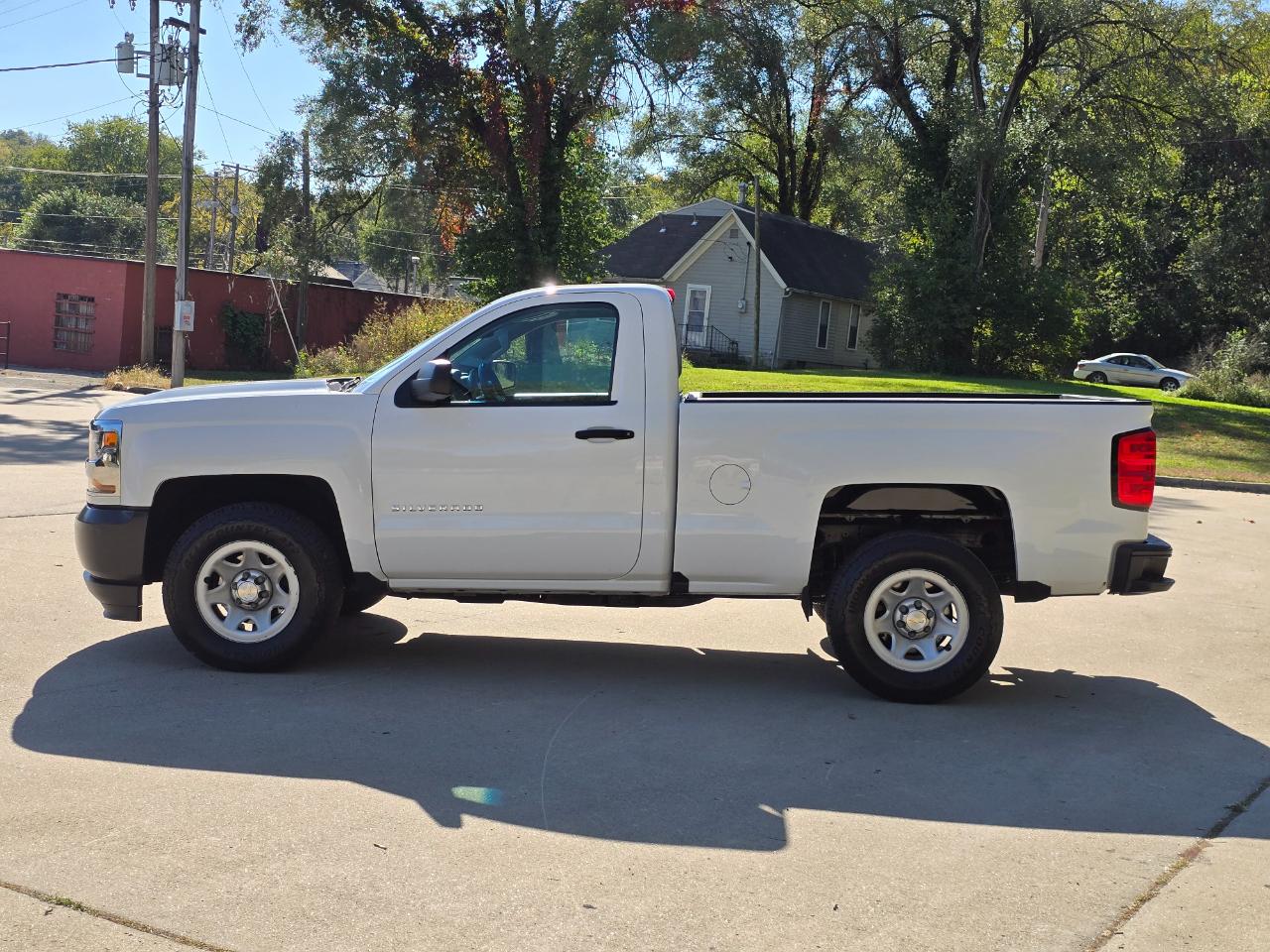 Chevrolet Silverado 1500 Work Truck Short Box 2WD 2016