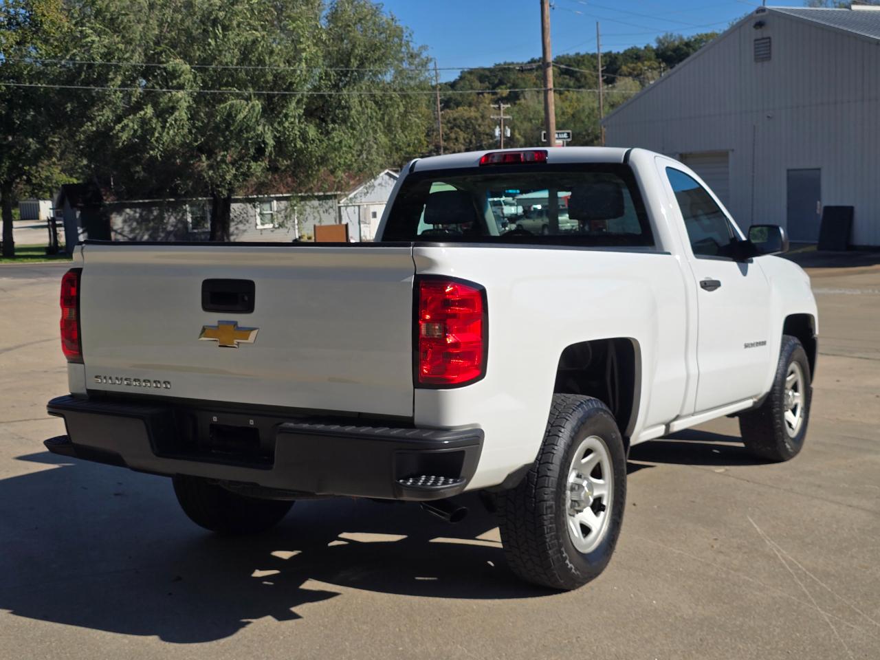 Chevrolet Silverado 1500 Work Truck Short Box 2WD 2016