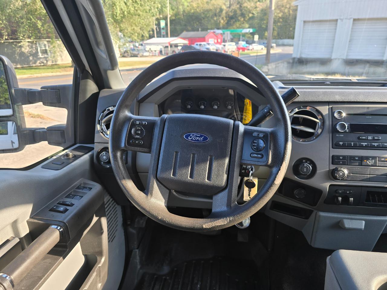 Ford F-250 SD XLT Crew Cab 4WD 2012