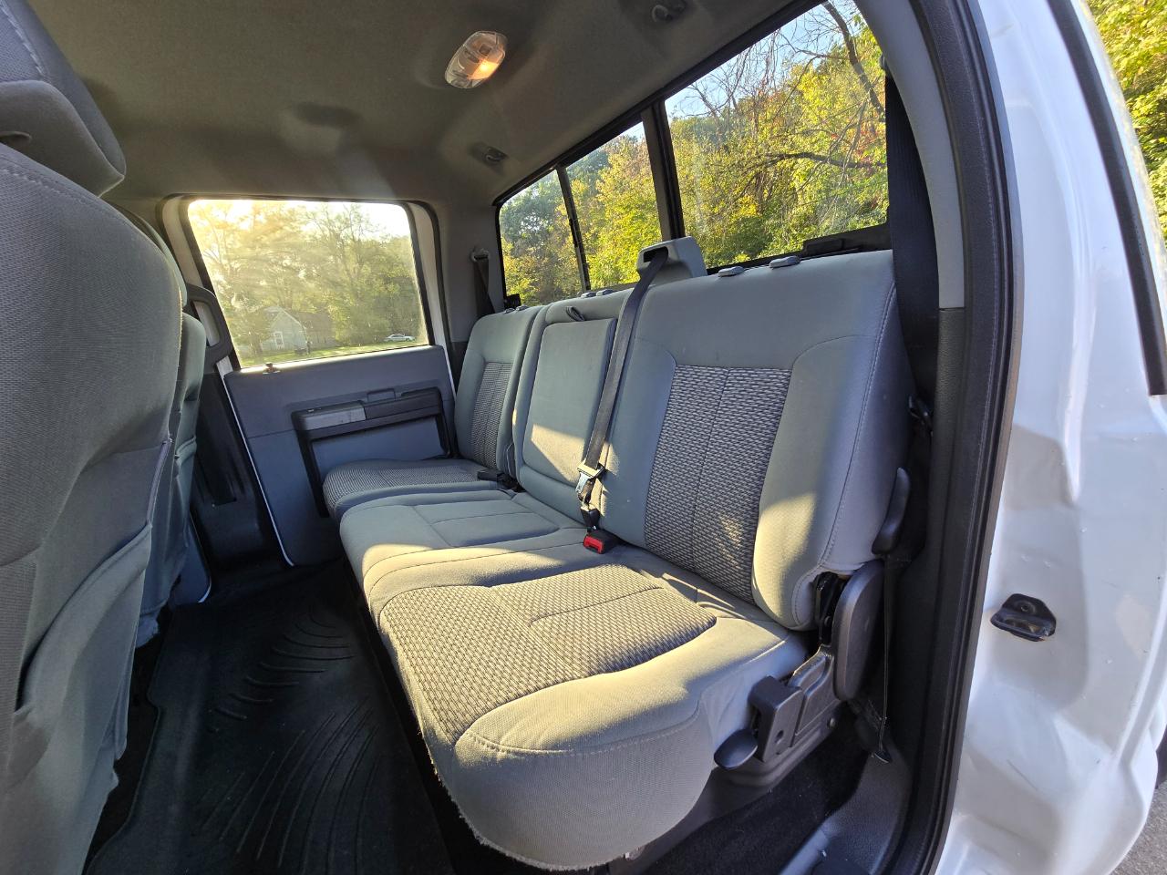 Ford F-250 SD XLT Crew Cab 4WD 2012