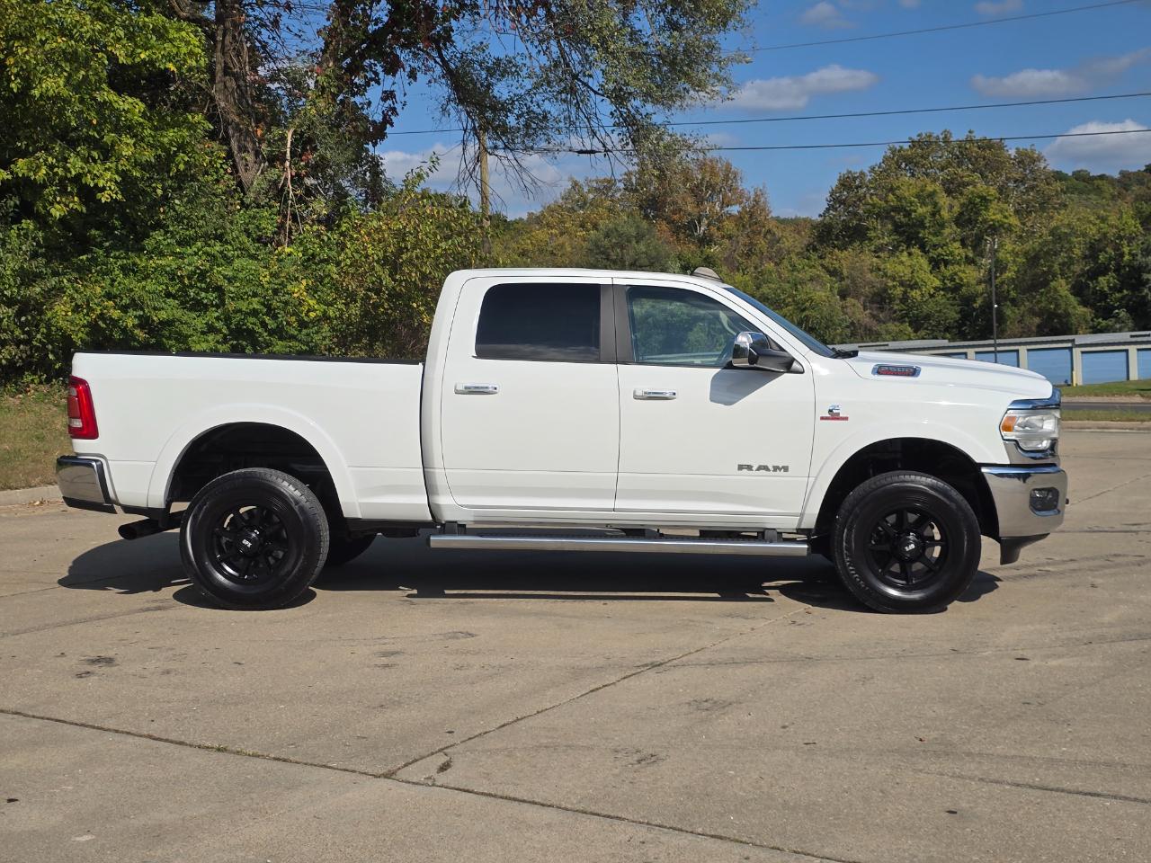 RAM 2500 Laramie Crew Cab SWB 4WD 2020