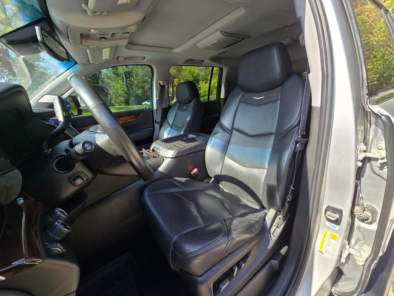 Cadillac Escalade ESV Premium 4WD 2015