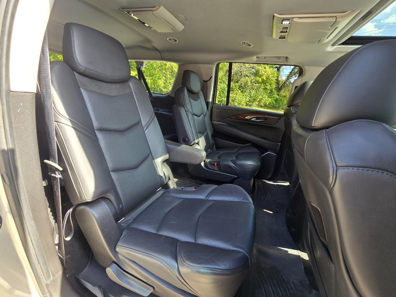 Cadillac Escalade ESV Premium 4WD 2015