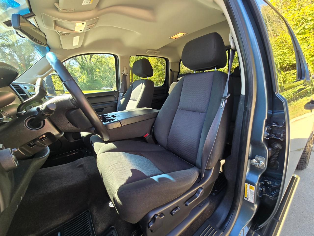Chevrolet Silverado 3500HD LT Crew Cab 4WD 2014