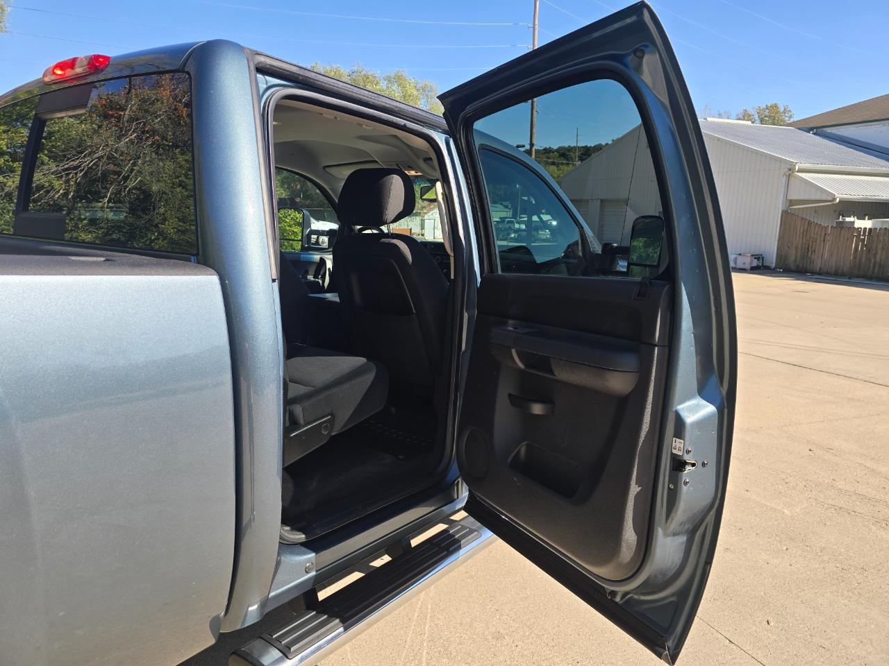 Chevrolet Silverado 3500HD LT Crew Cab 4WD 2014