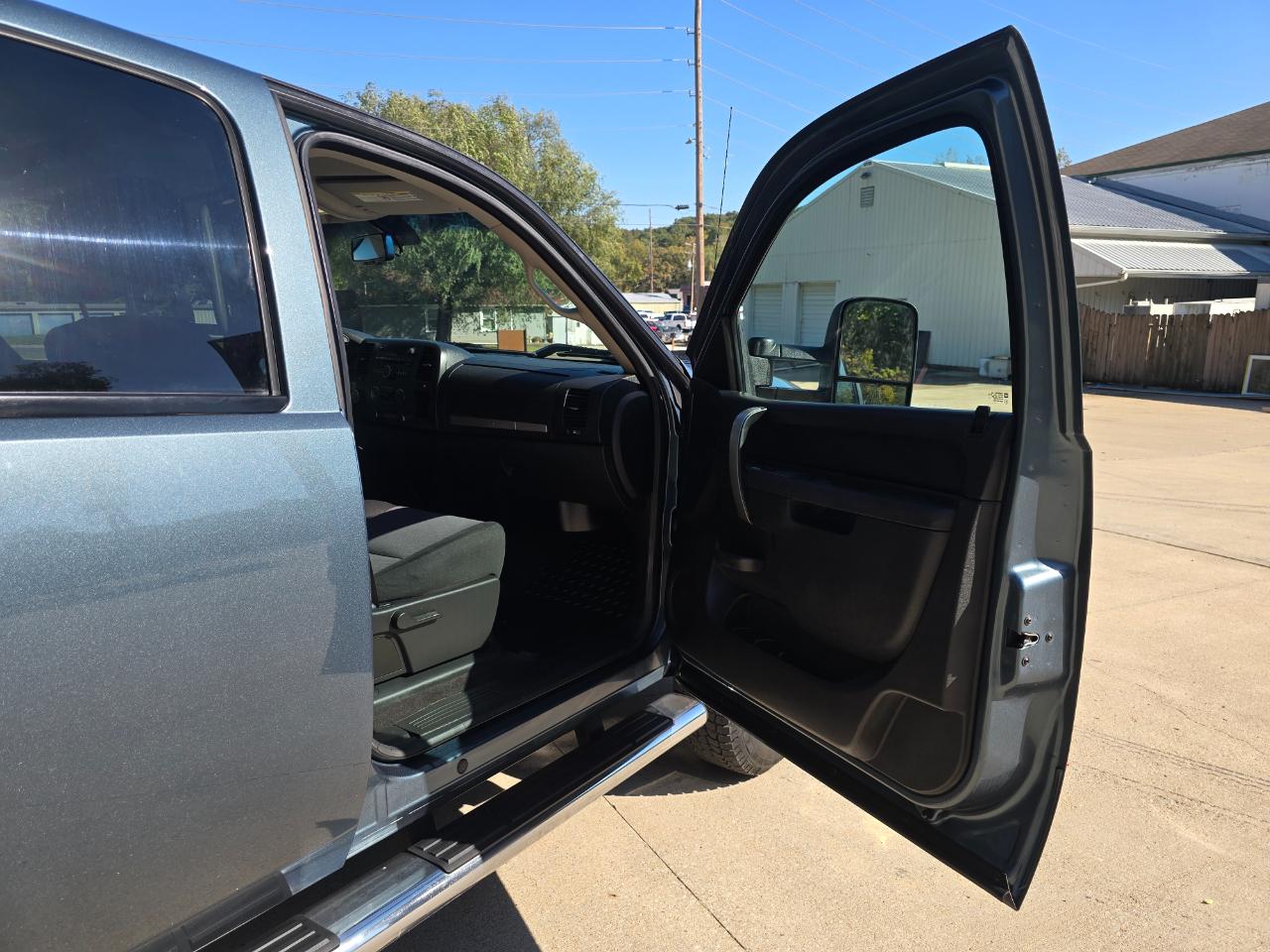 Chevrolet Silverado 3500HD LT Crew Cab 4WD 2014