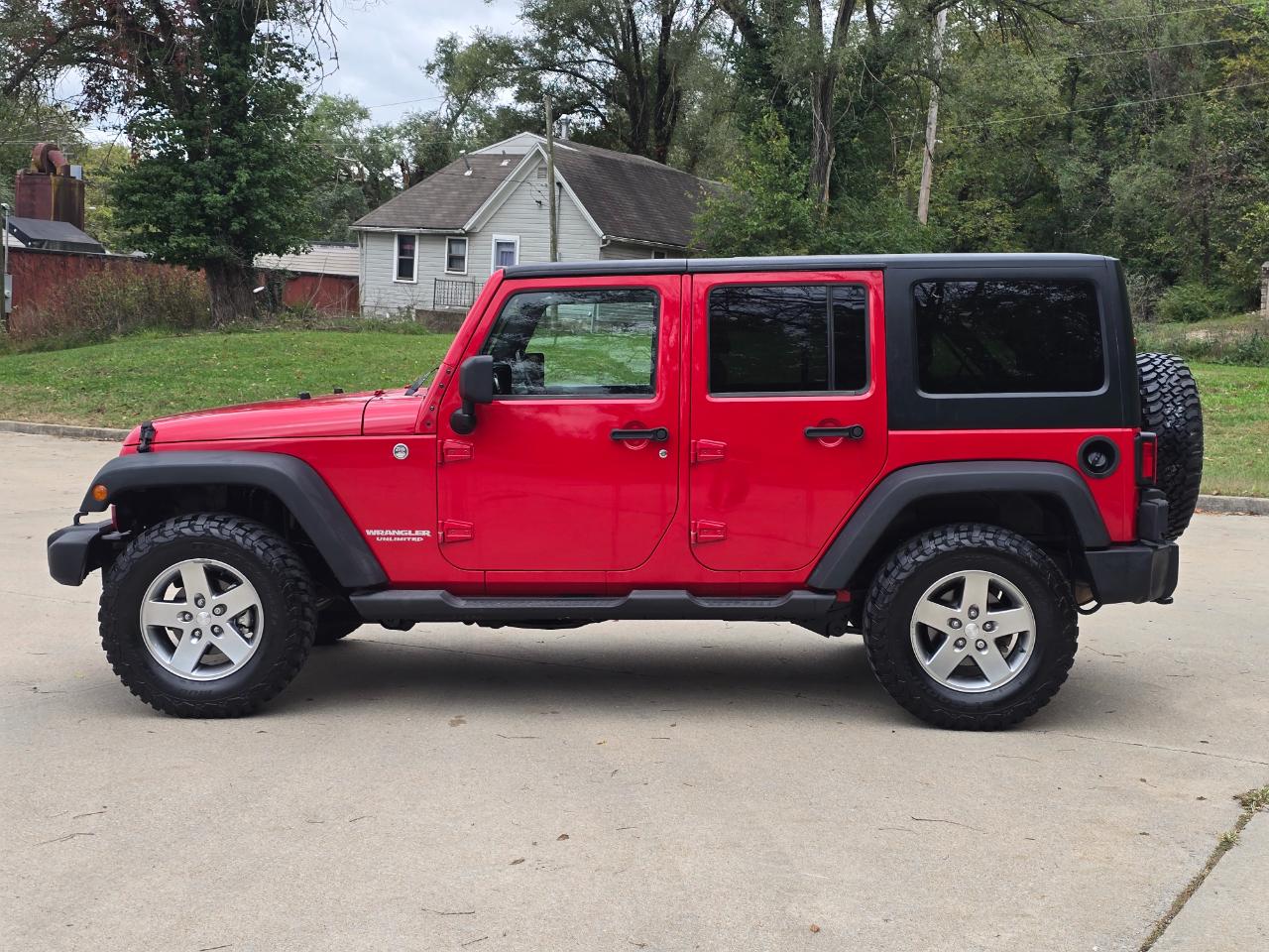 Jeep Wrangler Unlimited Rubicon 4WD 2011