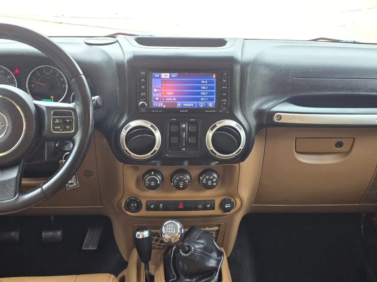 Jeep Wrangler Unlimited Rubicon 4WD 2011