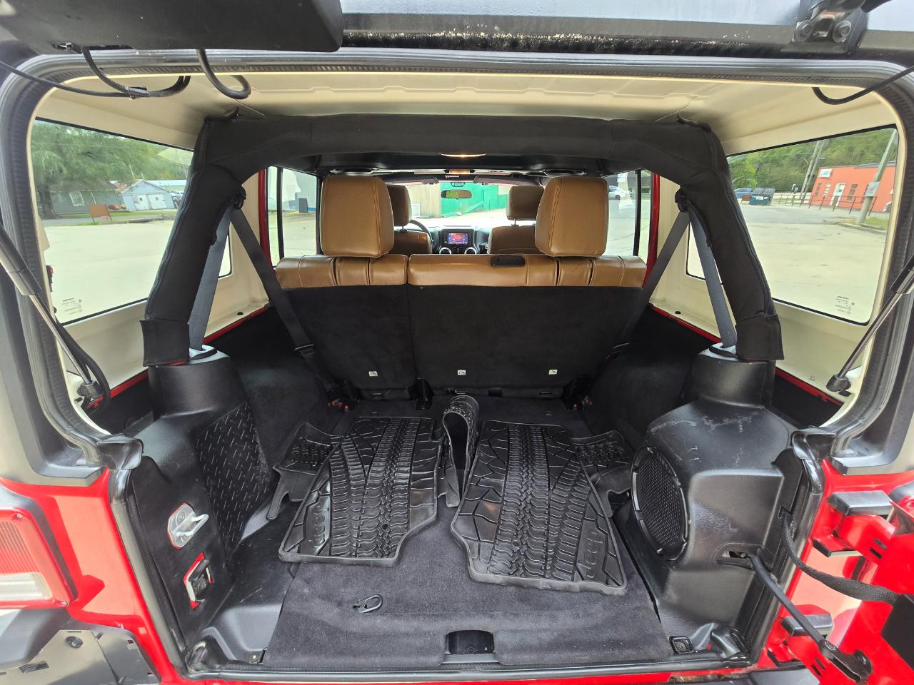 Jeep Wrangler Unlimited Rubicon 4WD 2011