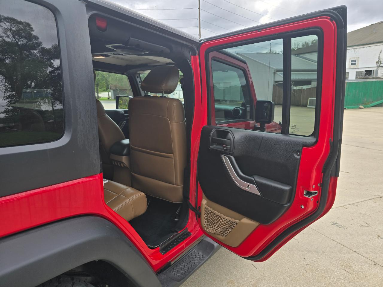 Jeep Wrangler Unlimited Rubicon 4WD 2011