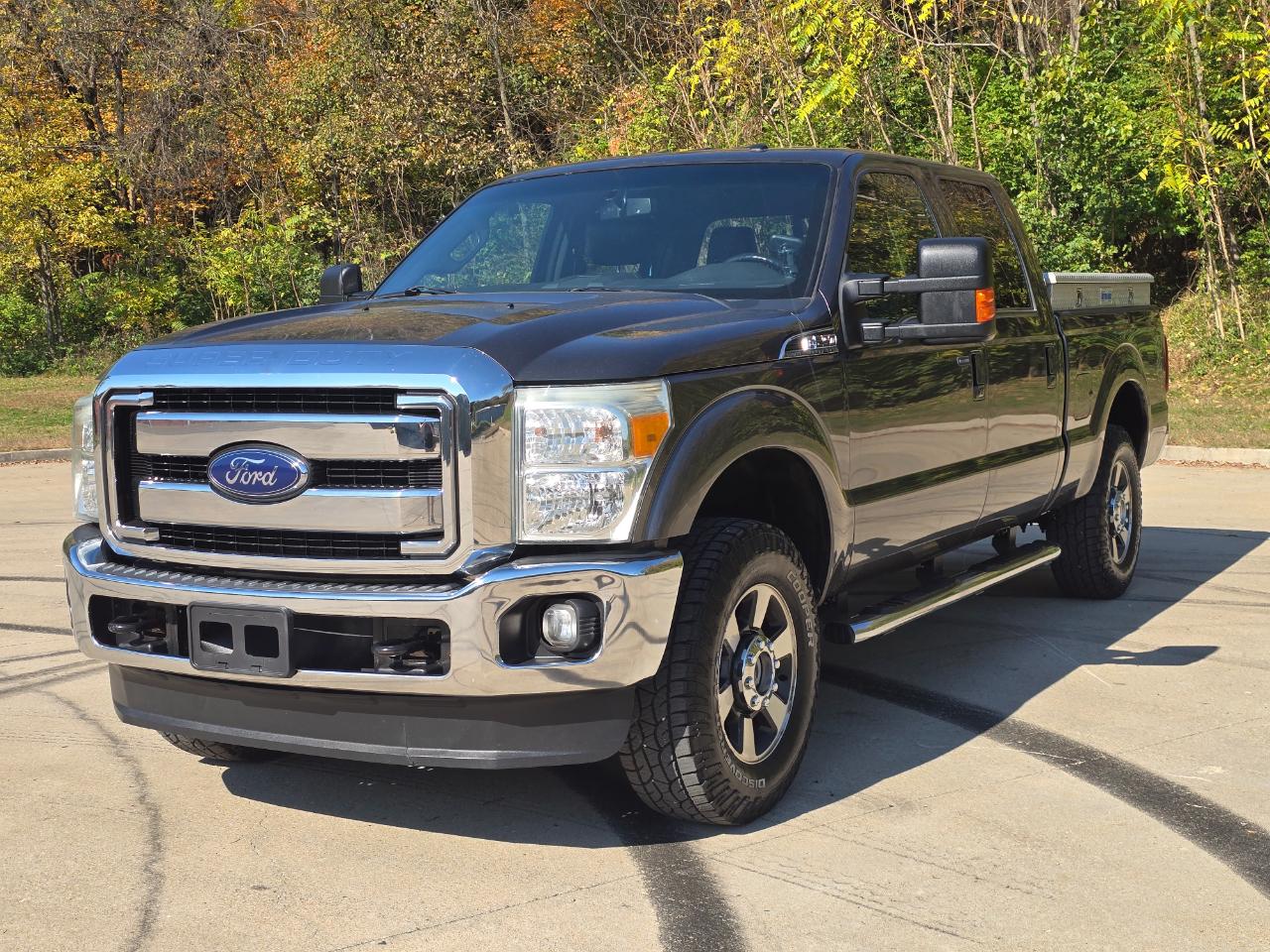 Ford F-250 SD Lariat Crew Cab 4WD 2015