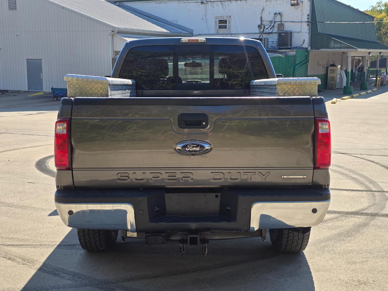 Ford F-250 SD Lariat Crew Cab 4WD 2015