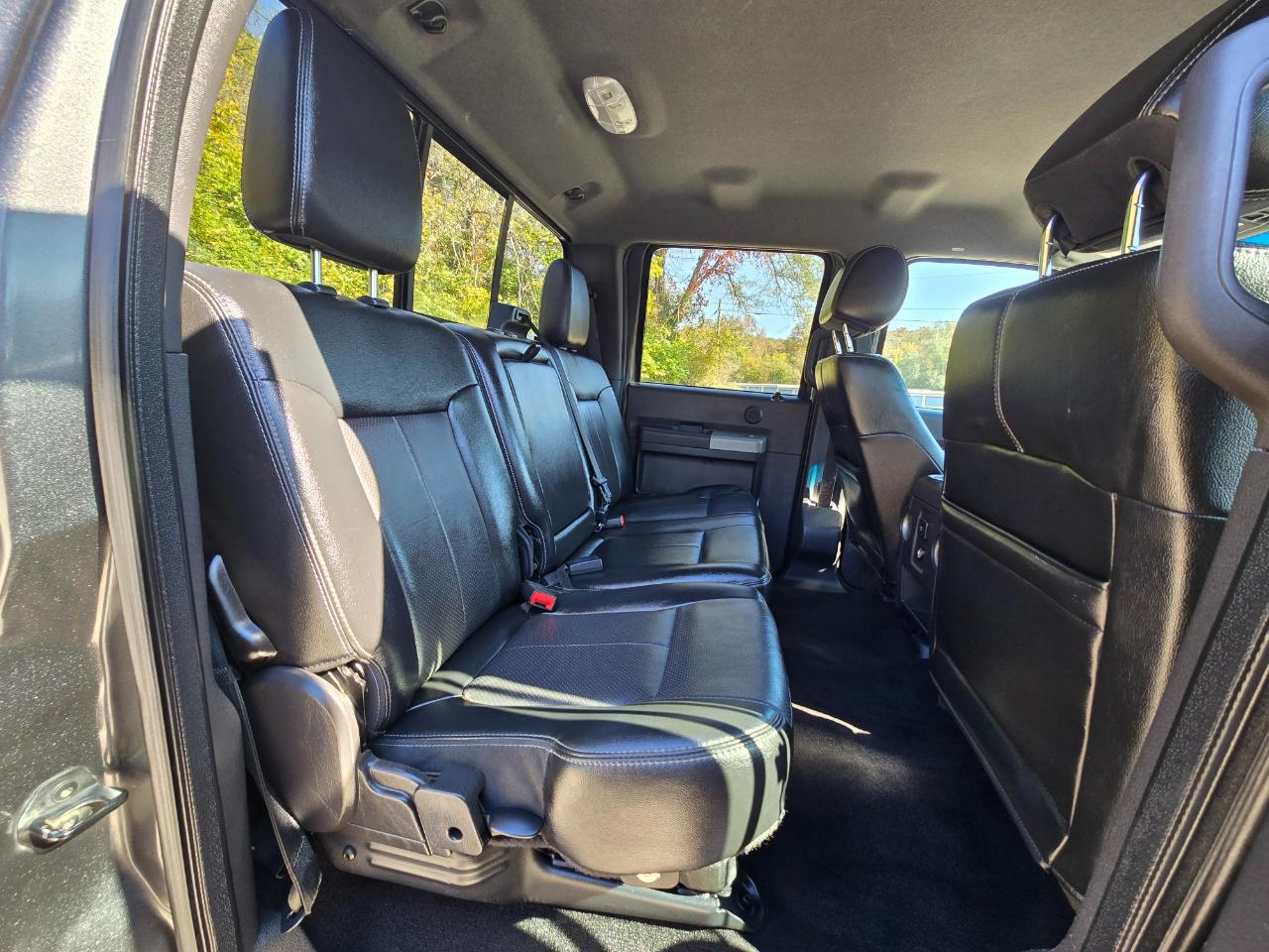 Ford F-250 SD Lariat Crew Cab 4WD 2015