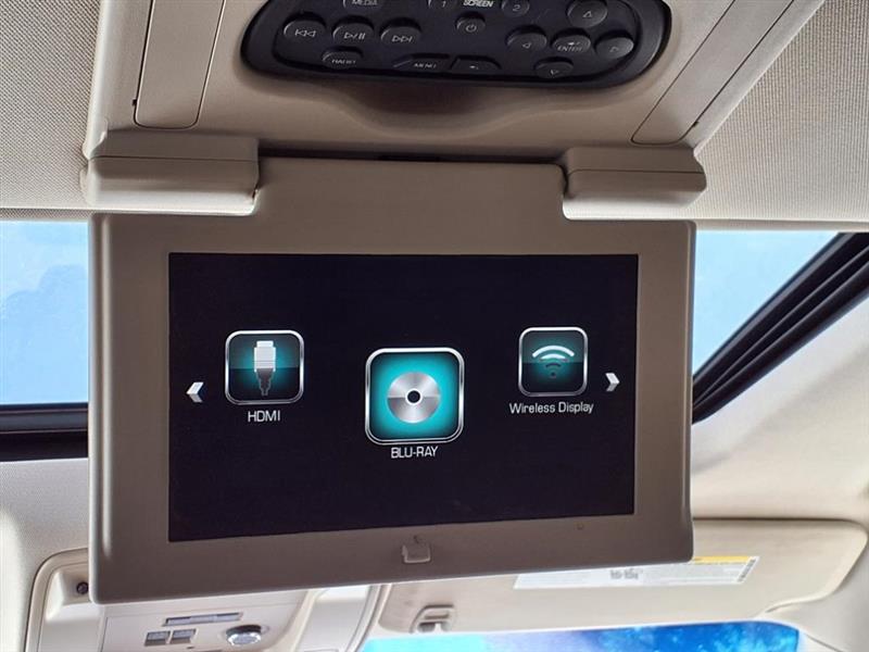 Chevrolet Tahoe  2018