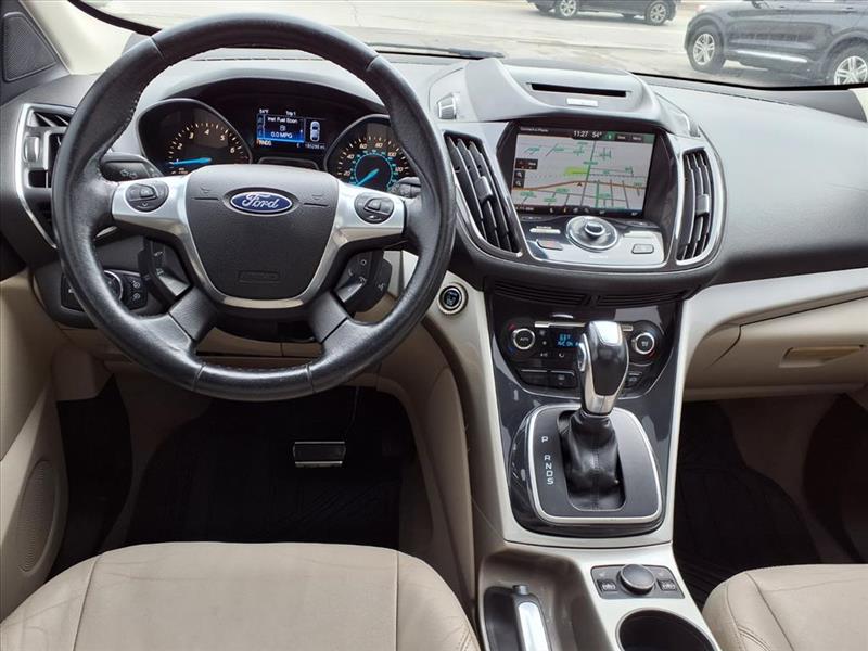 2013 Ford Escape SEL photo 2
