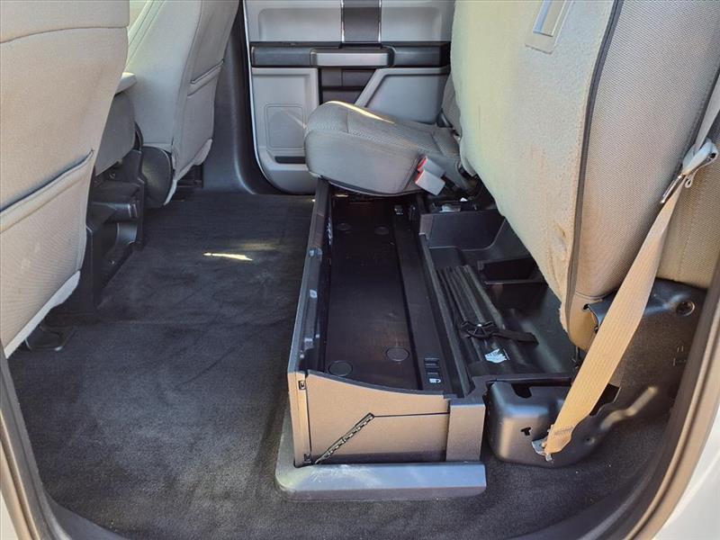 Ford F-250 SD XLT Crew Cab 4WD 2017