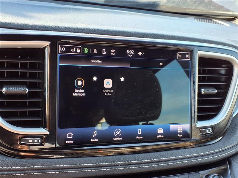 Chrysler Pacifica  2023