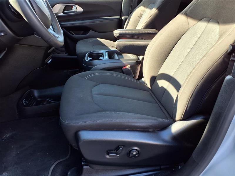 Chrysler Pacifica  2023