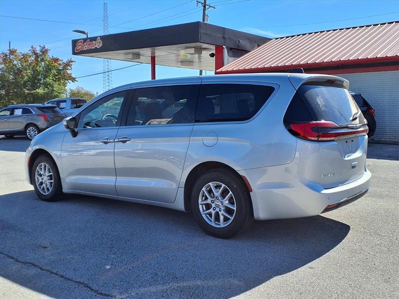 Chrysler Pacifica  2023